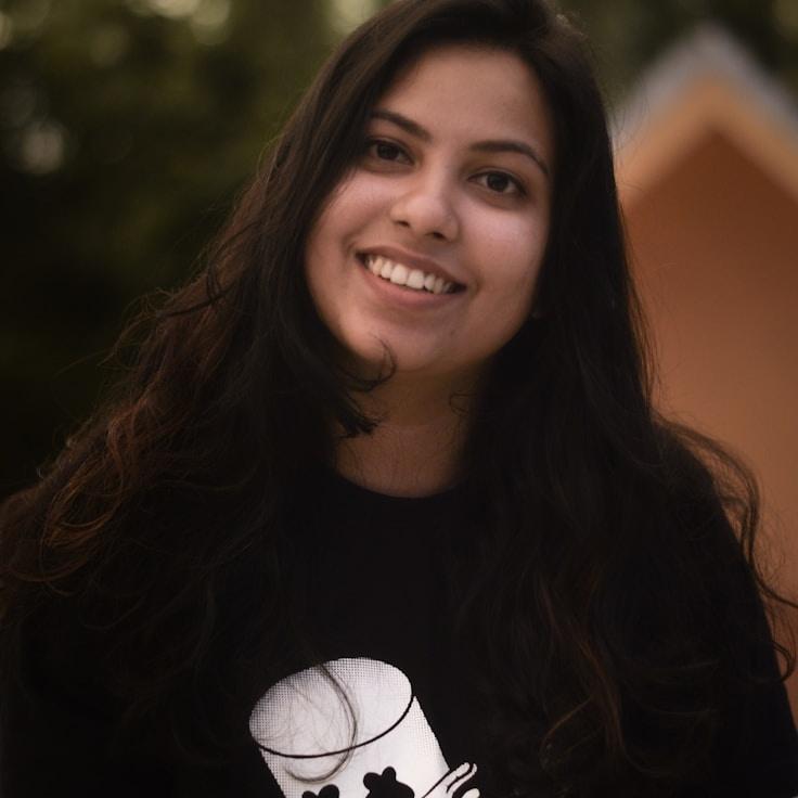 Portrait of Aria Chen, group coordinator and fusion cooking expert